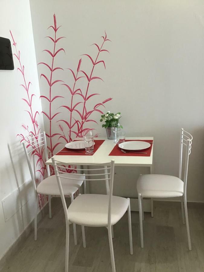 Appartamento Rubino - Lovely Little Flat 3 Minutes From Golf Club 5 Minutes From Lake Soiano Del Lago Exterior foto