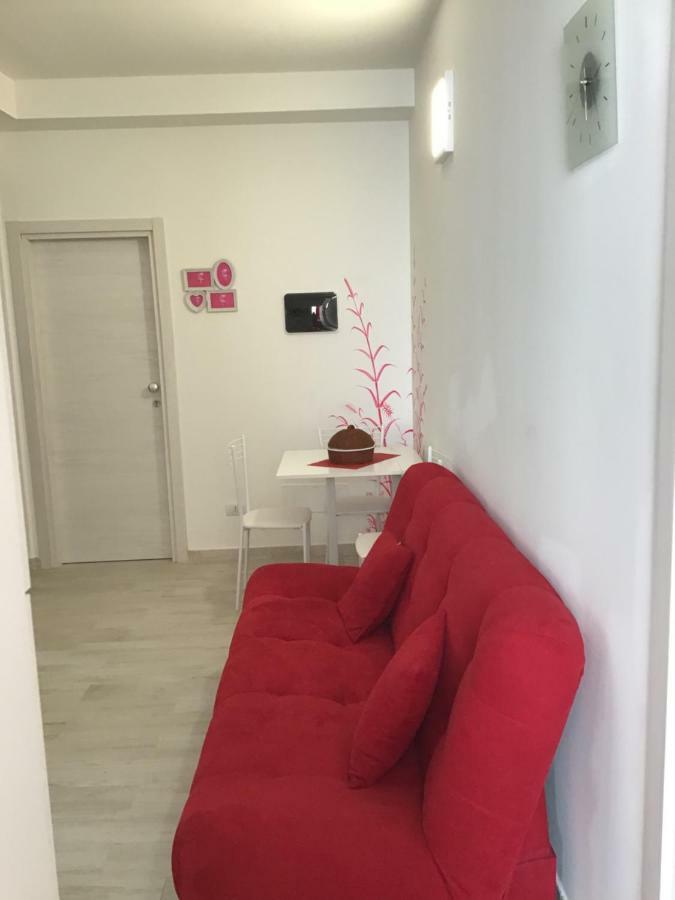 Appartamento Rubino - Lovely Little Flat 3 Minutes From Golf Club 5 Minutes From Lake Soiano Del Lago Exterior foto